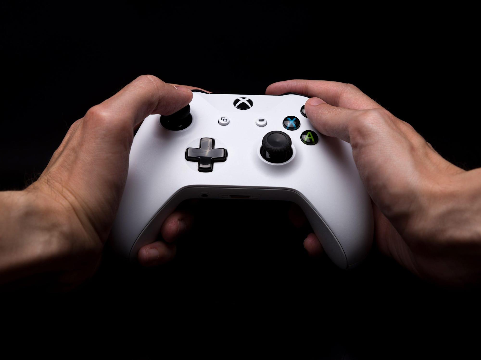 how-to-turn-off-xbox-one-controller-2-easy-steps-you-should-try-sleck